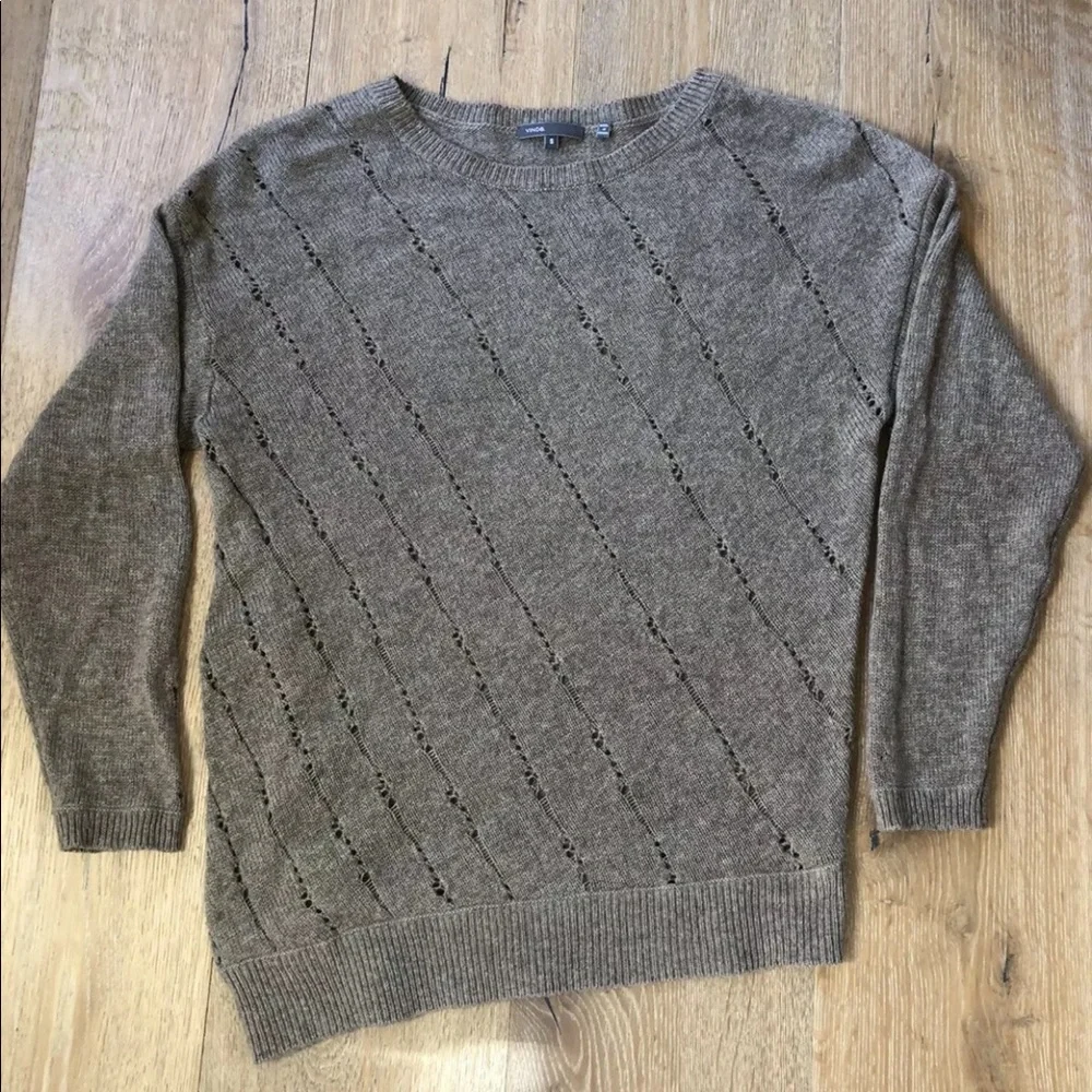 🔥STUNNING Vince Yak/Wool sweater sz S Price Firm